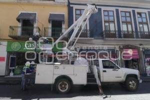 AYUNTAMIENTO . ADORNOS NAVIDEÑOS