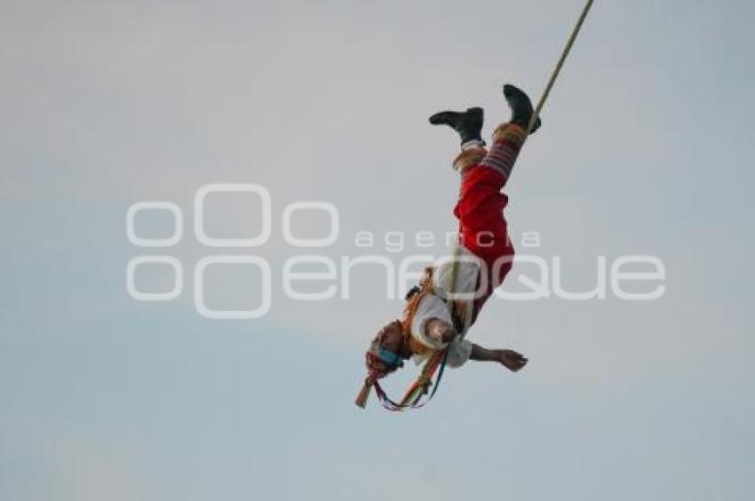 TLAXCALA . VOLADORES DE PAPANTLA