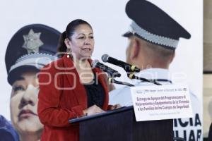 GOBIERNO ESTATAL . ENTREGA DE APOYOS POLICÍAS