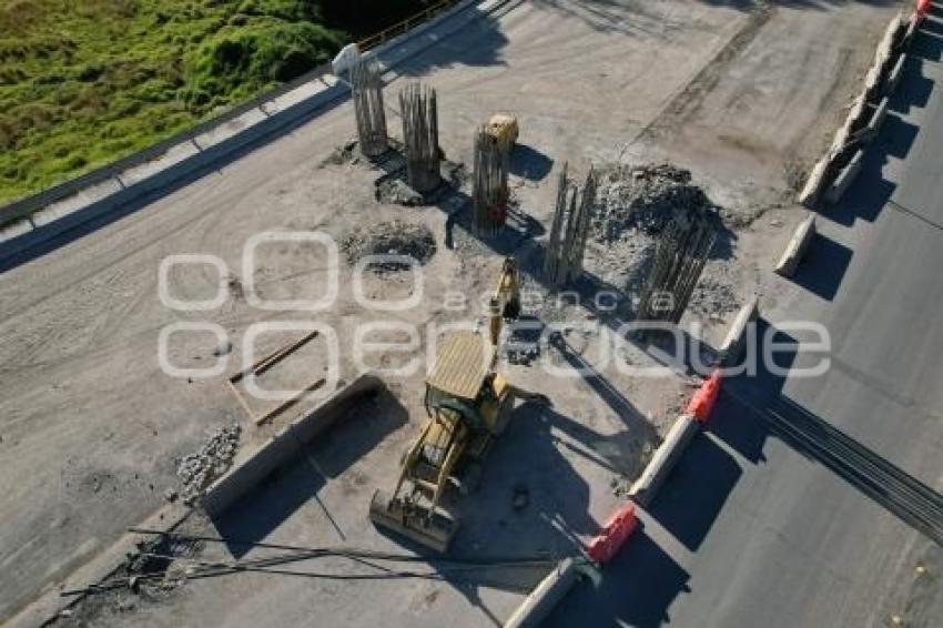 TLAXCALA . CONSTRUCCIÓN DISTRIBUIDOR VIAL