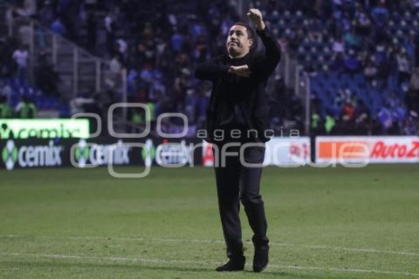 FÚTBOL . CRUZ AZUL VS PUMAS