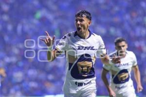 FÚTBOL . CRUZ AZUL VS PUMAS