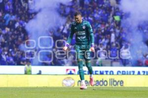 FÚTBOL . CRUZ AZUL VS PUMAS