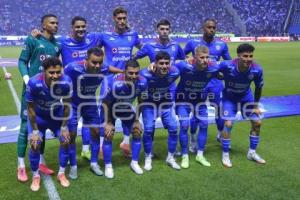 FÚTBOL . CRUZ AZUL VS PUMAS