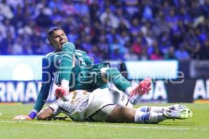 FÚTBOL . CRUZ AZUL VS PUMAS