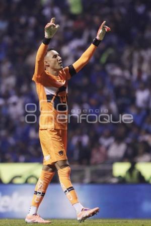 FÚTBOL . CRUZ AZUL VS PUMAS