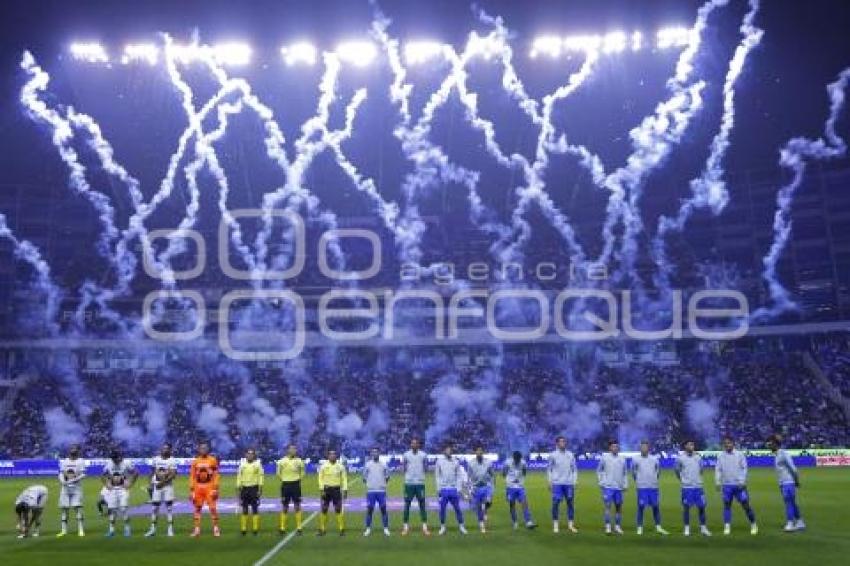 FÚTBOL . CRUZ AZUL VS PUMAS