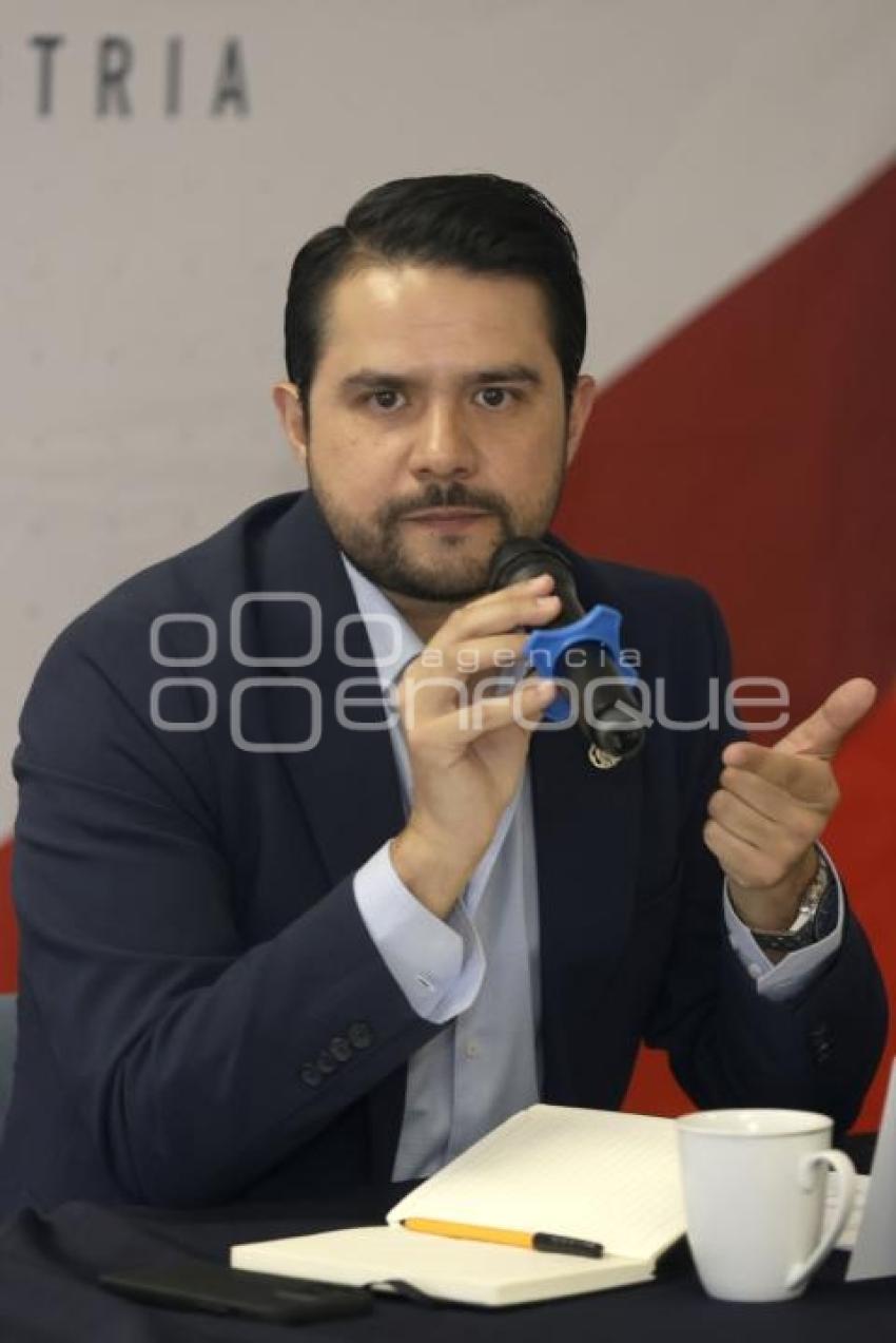 CANACINTRA . CARLOS SOSA