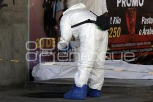 NOTA ROJA . ALCANTARILLA