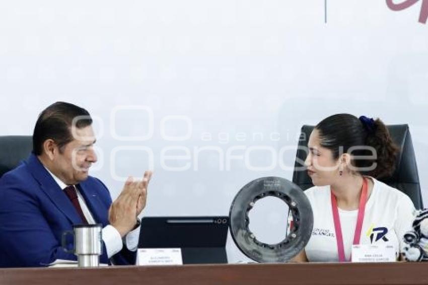 GOBIERNO ESTATAL . MAÑANERA