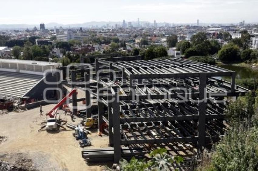 UNIVERSIDAD DEL DEPORTE