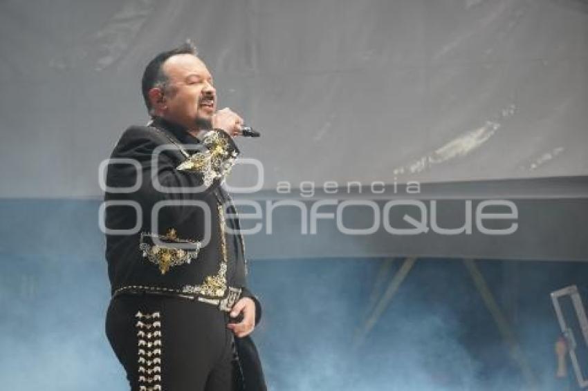 TLAXCALA .  TEATRO DEL PUEBLO . PEPE AGUILAR