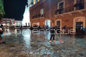 ATLIXCO . LIMPIEZA ZÓCALO