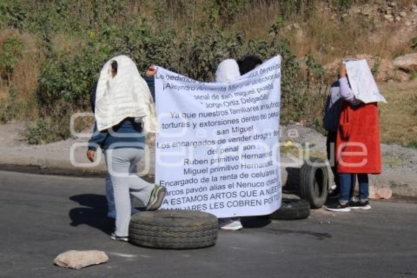 MANIFESTACIÓN FAMILIARES REOS