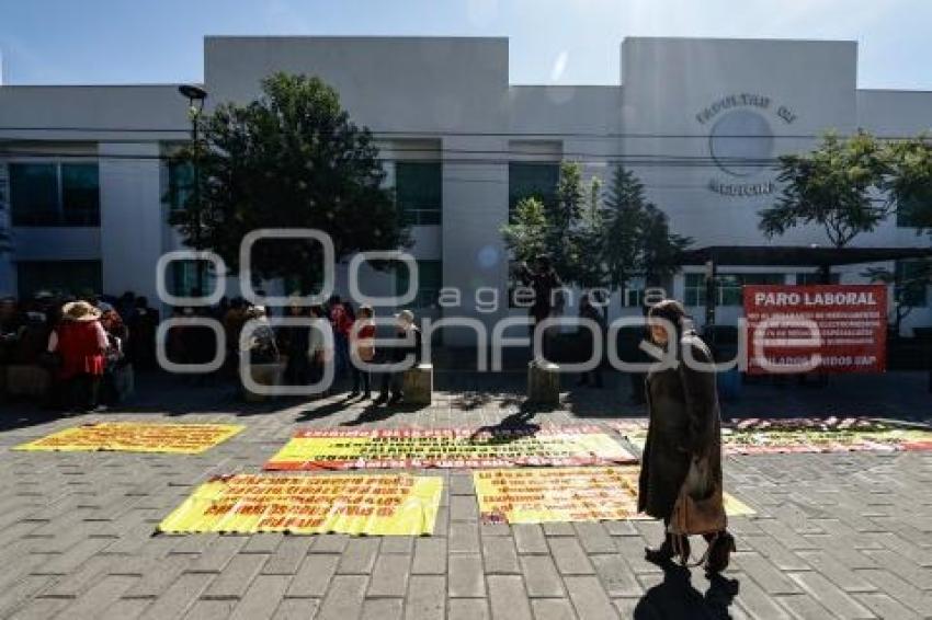 MANIFESTACIÓN . TRABAJADORES BUAP