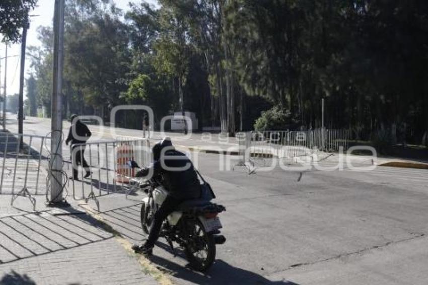 DREAMFIELDS . CIERRES