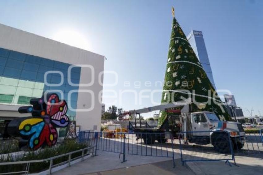 CCU . ÁRBOL DE NAVIDAD