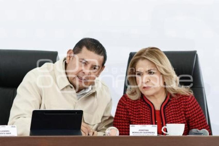 GOBIERNO ESTATAL . MAÑANERA