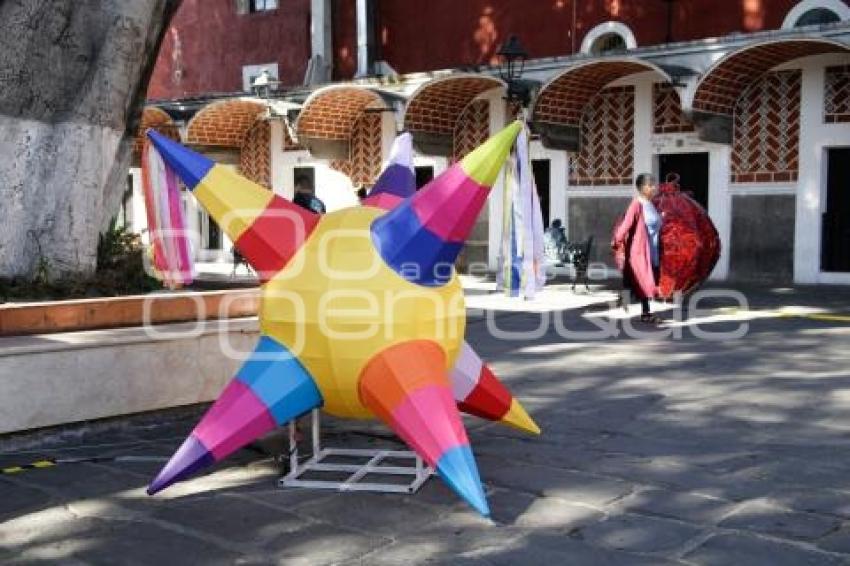 BARRIO DEL ARTISTA . ADORNOS NAVIDEÑOS