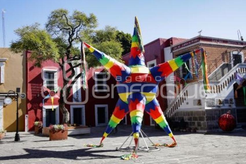 BARRIO DEL ARTISTA . ADORNOS NAVIDEÑOS