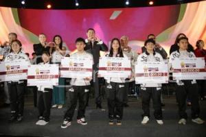 GOBIERNO ESTATAL . APOYOS A DEPORTISTAS