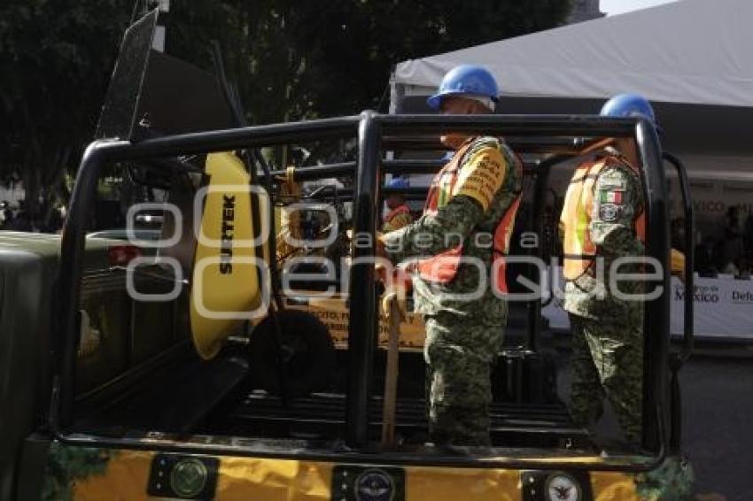 DESFILE ANIVERSARIO DE LA REVOLUCIÓN MEXICANA