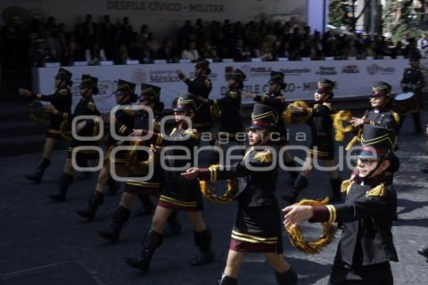 DESFILE ANIVERSARIO DE LA REVOLUCIÓN MEXICANA