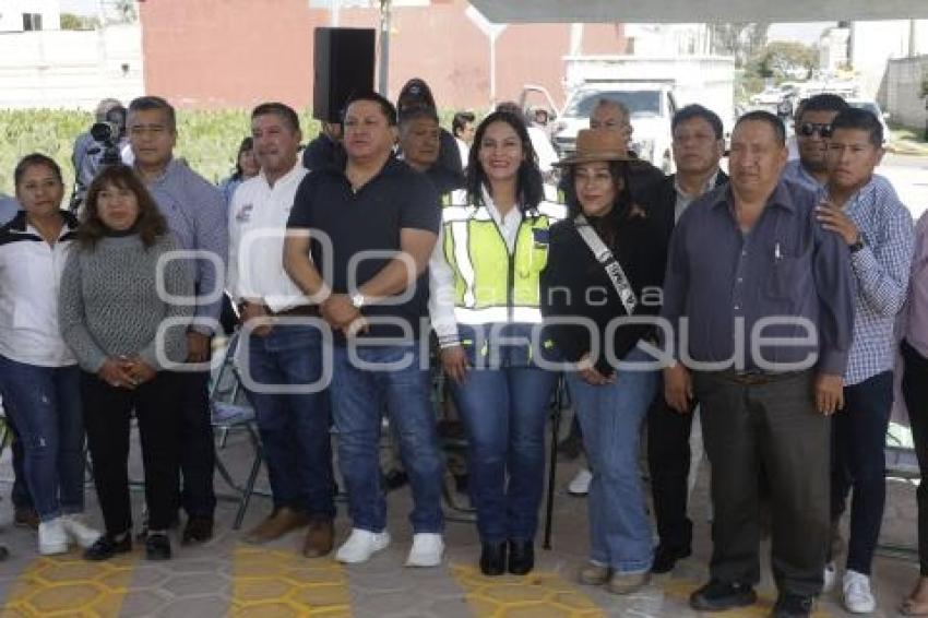SAN ANDRÉS CHOLULA . ENTREGA DE CALLE