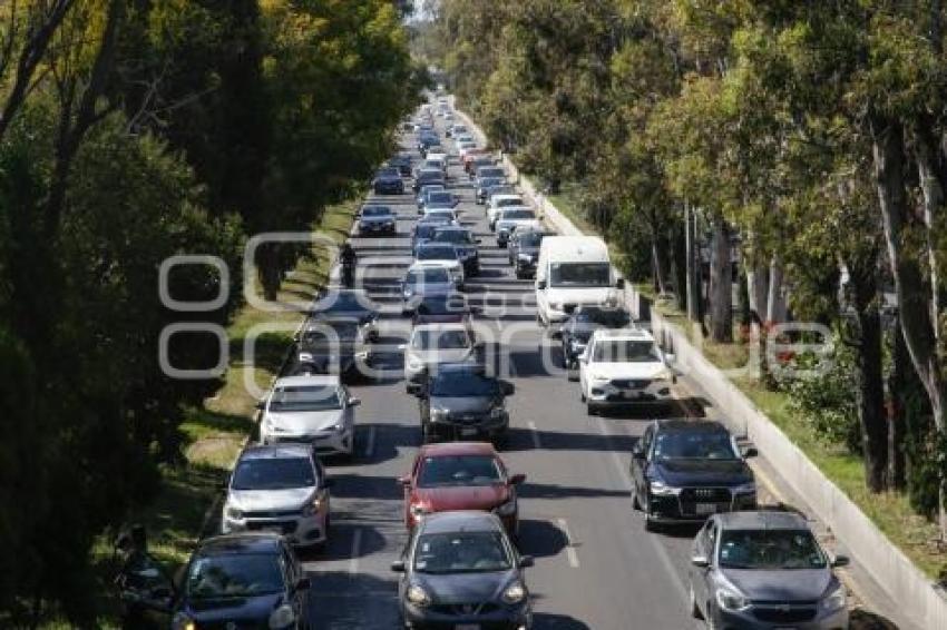 RECTA CHOLULA . TRÁFICO