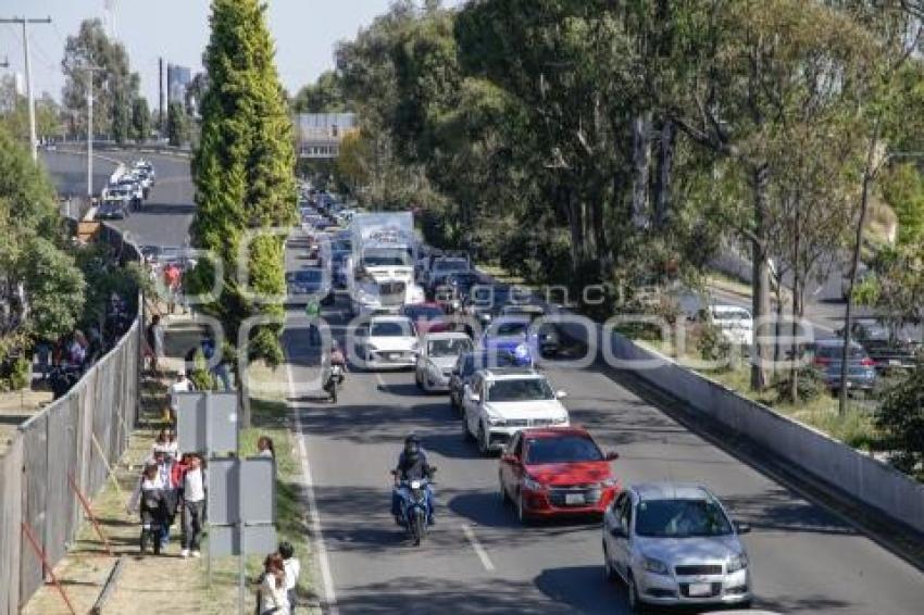 RECTA CHOLULA . TRÁFICO