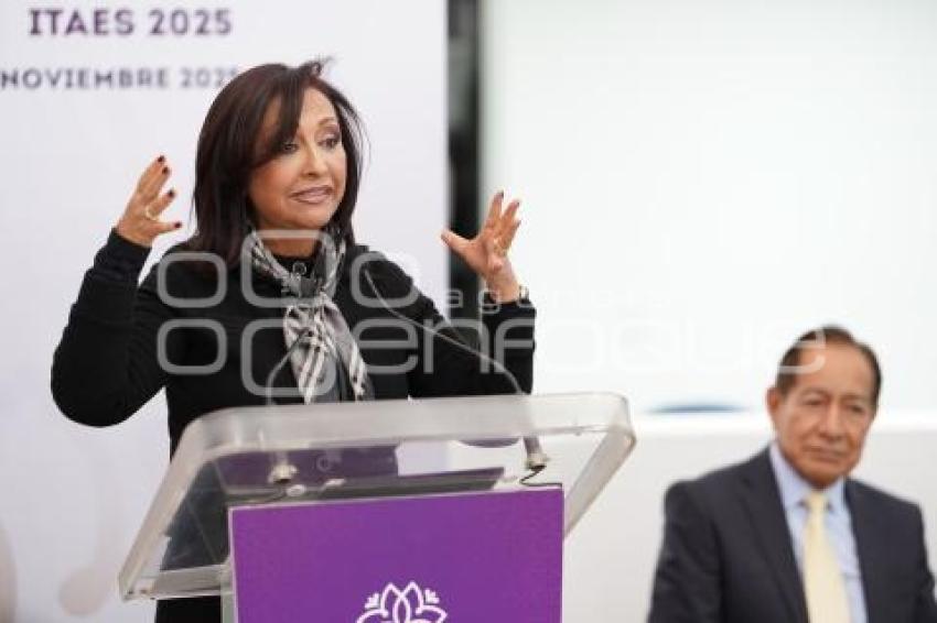 TLAXCALA . LORENA CUÉLLAR CISNEROS