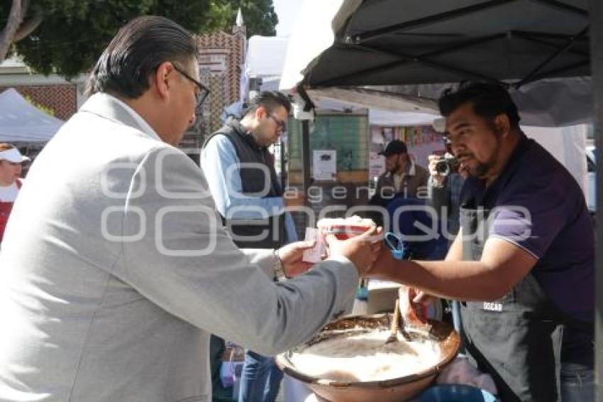 EXPO ARTESANAL NAVIDEÑA 2025