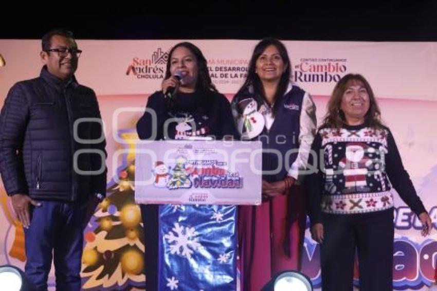 SAN ANDRÉS CHOLULA . ENCENDIDO ÁRBOL DIF