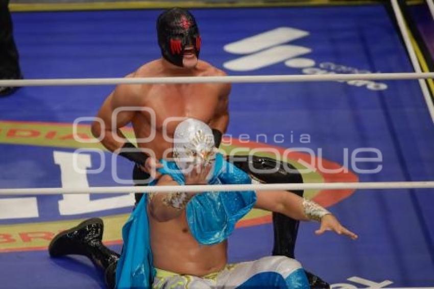 LUCHA LIBRE