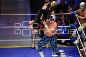 LUCHA LIBRE