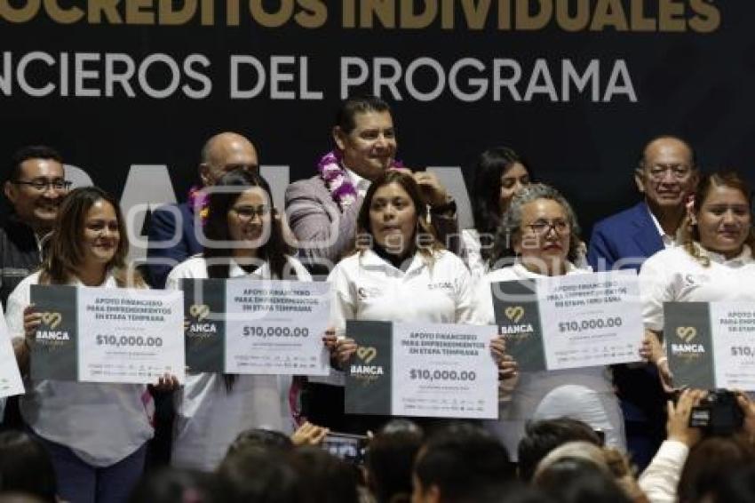 GOBIERNO ESTATAL . BANCA DE LA MUJER