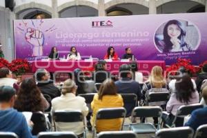 TLAXCALA . CONFERENCIA LIDERAZGO FEMENINO