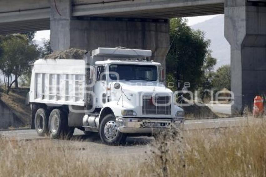 CASETA . VÍA ATLIXCÁYOTL