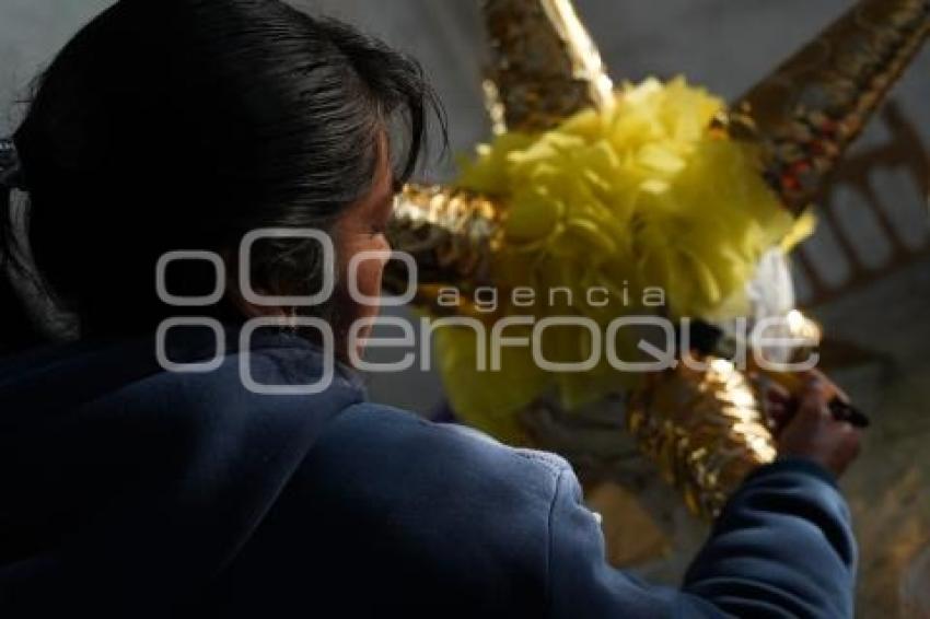 TLAXCALA . ELABORACIÓN DE PIÑATAS