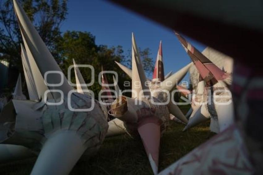 TLAXCALA . ELABORACIÓN DE PIÑATAS