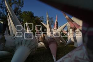 TLAXCALA . ELABORACIÓN DE PIÑATAS