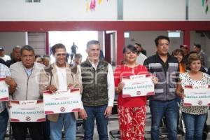 TLAXCALA . ENTREGA DE MEZCLA ASFÁLTICA