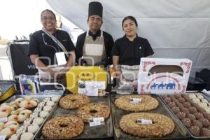 SAN ANDRÉS CHOLULA .  FERIA DE LA ROSCA 