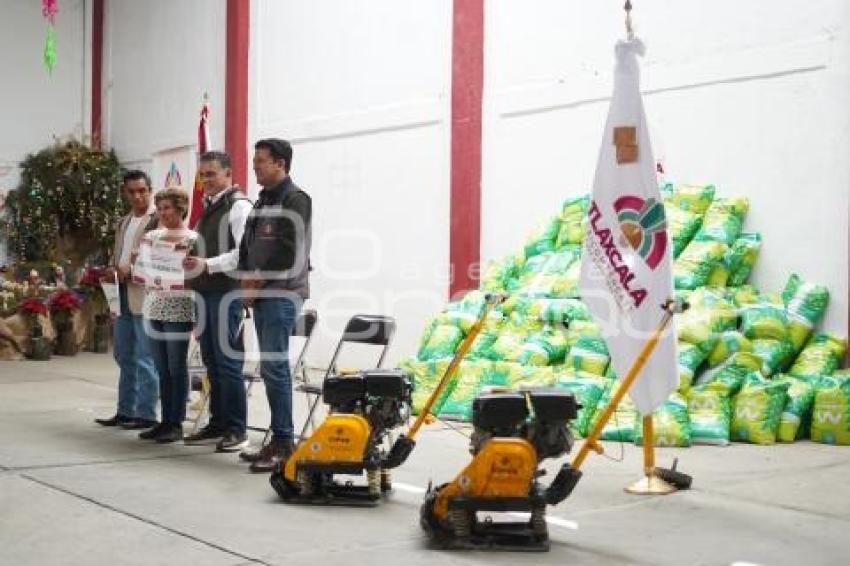 TLAXCALA . ENTREGA DE MEZCLA ASFÁLTICA
