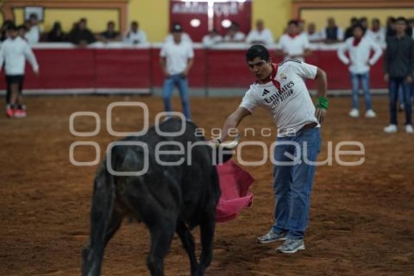TLAXCALA . SUELTA DE VAQUILLAS