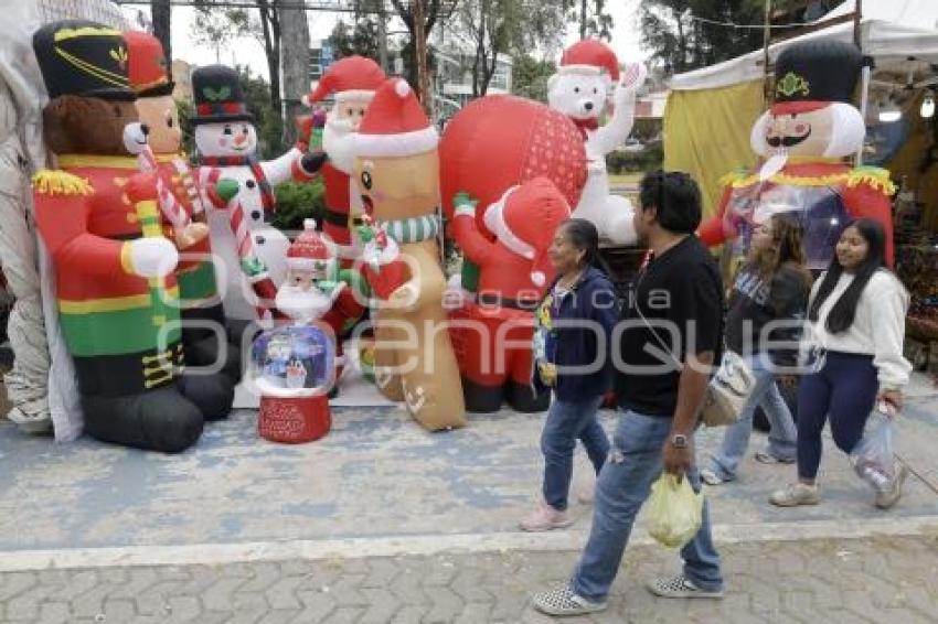MERCADO NAVIDEÑO