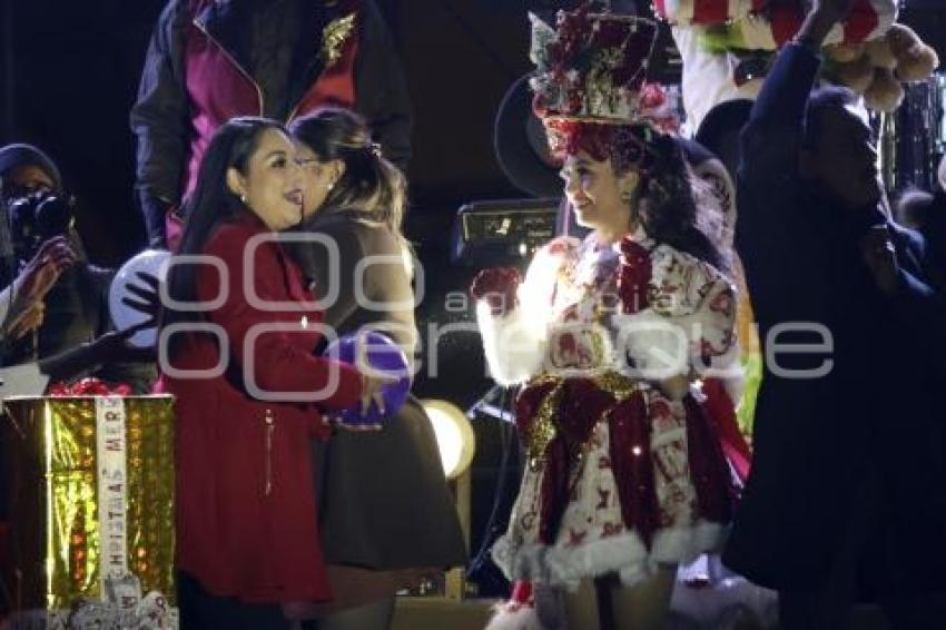 SAN PEDRO CHOLULA . ENCENDIDO ÁRBOL DE NAVIDAD