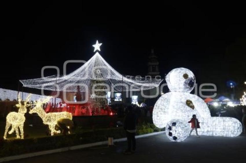 SAN PEDRO CHOLULA . LUCES NAVIDEÑAS