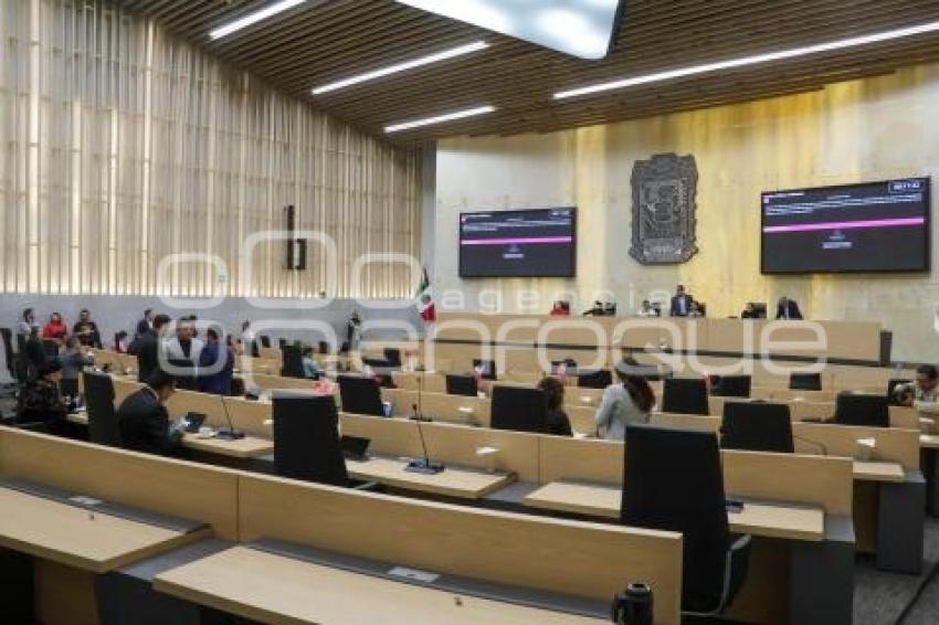 CONGRESO . SESIÓN ORDINARIA