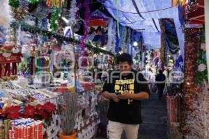 MERCADO LA ACOCOTA . FERIA NAVIDEÑA
